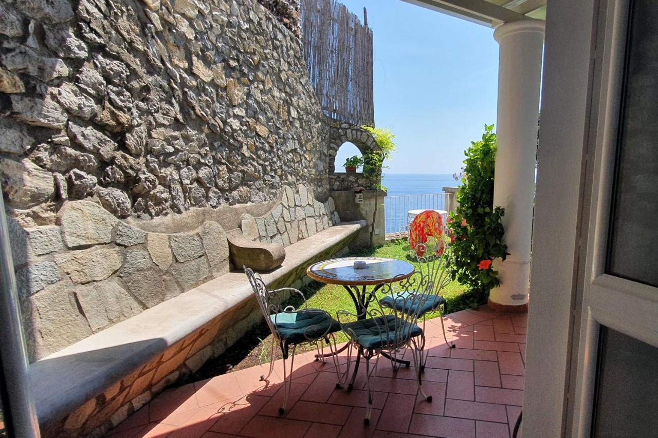 Bed and Breakfast La Maliosa Позитано Экстерьер фото